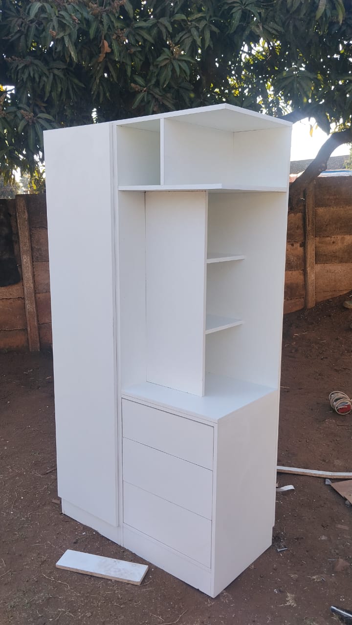 Custom cabinet build
